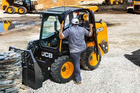 j c b skid steer|who makes jcb skid steers.